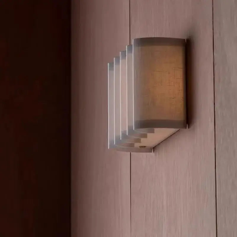 Élégante Applique Murale | LUMINA