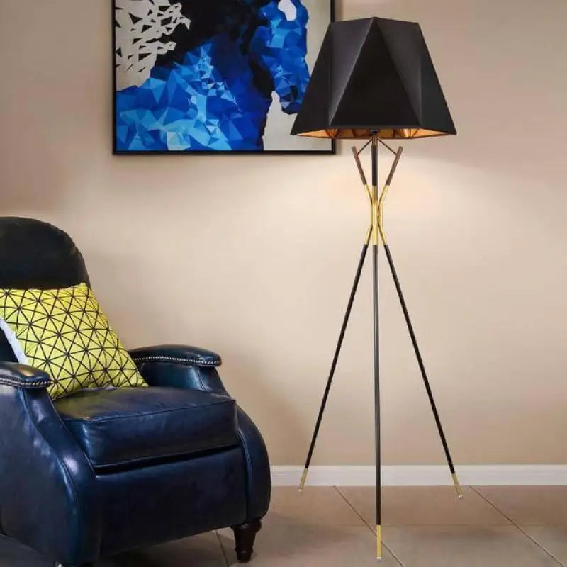 Lampadaire Éléganza | LUMIÈRE
