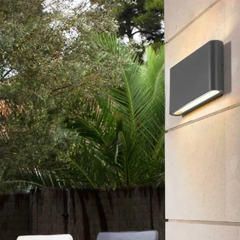 Luminaires Extérieurs Élégants | LUMIO