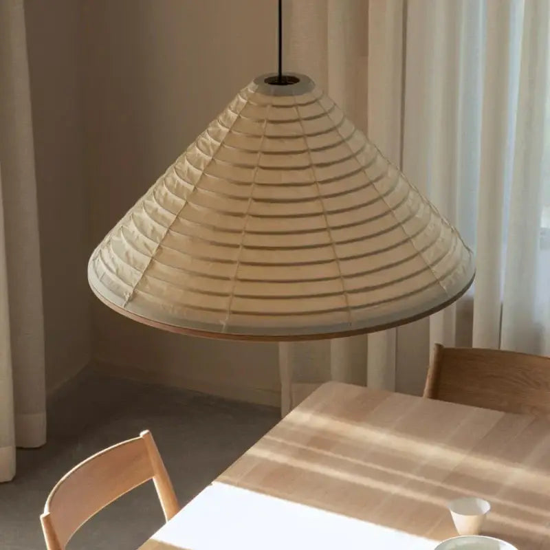 Lumière Suspendue Éclatante | LUMINO