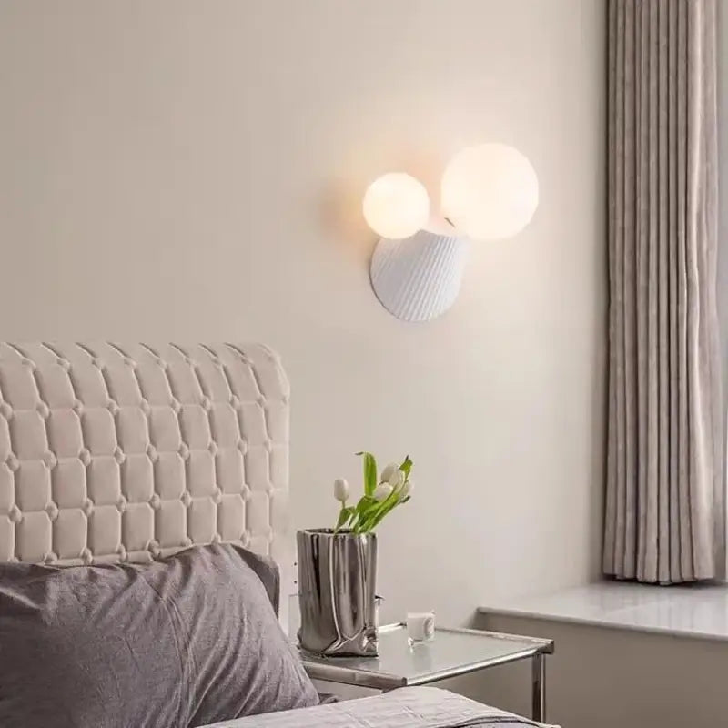 Applique Murale Élégante | LUMINA