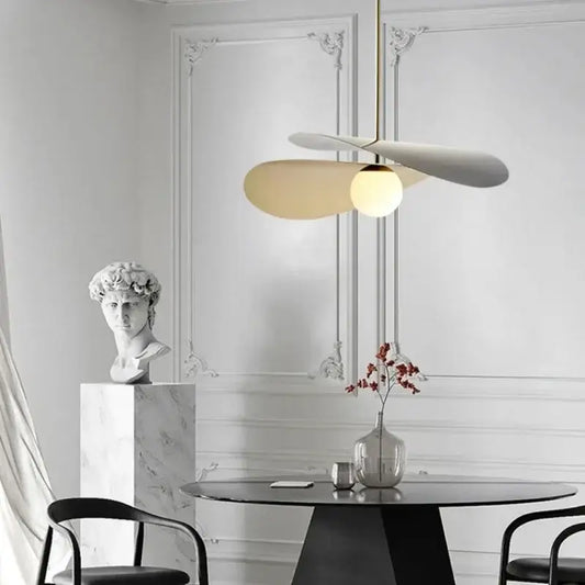 Lumière Suspendue Élégante | LUMINA